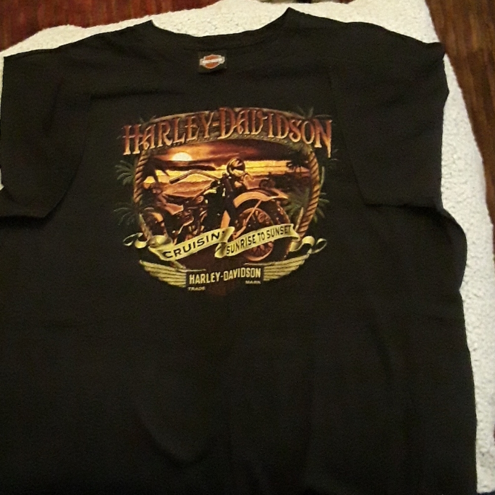 Harley Davidson black size 2xl tshirt